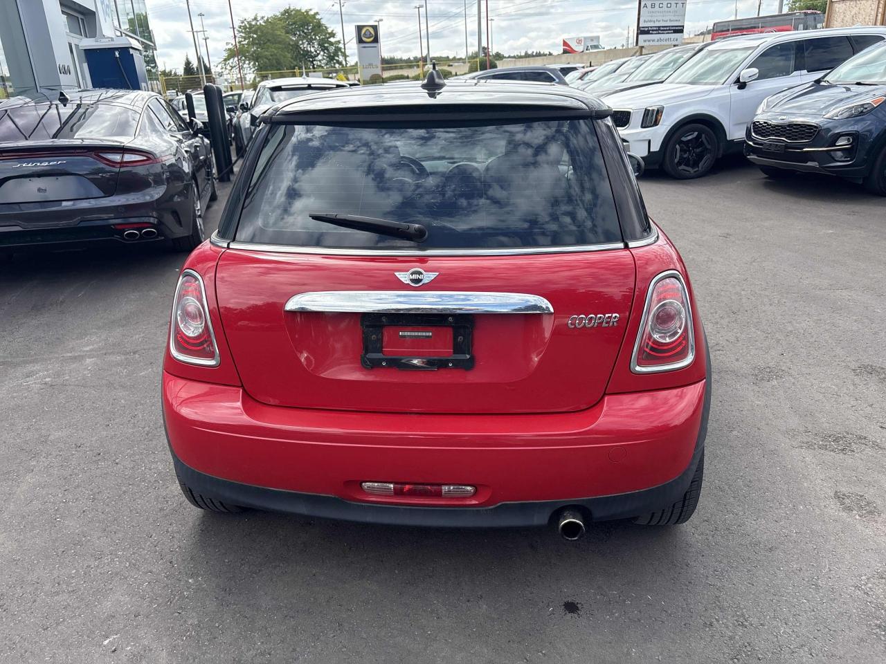 2013 MINI Cooper 2dr Cpe Clean CarFax Financing Trade-ins Welcome! - Photo #4