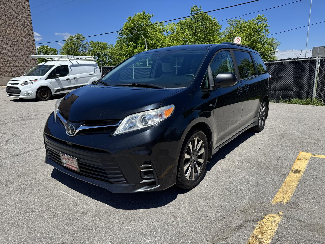 2018 Toyota Sienna AWD