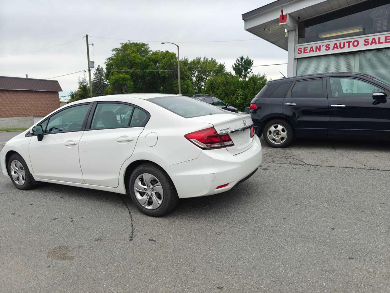 2015 Honda Civic 4dr Auto LX - Photo #3