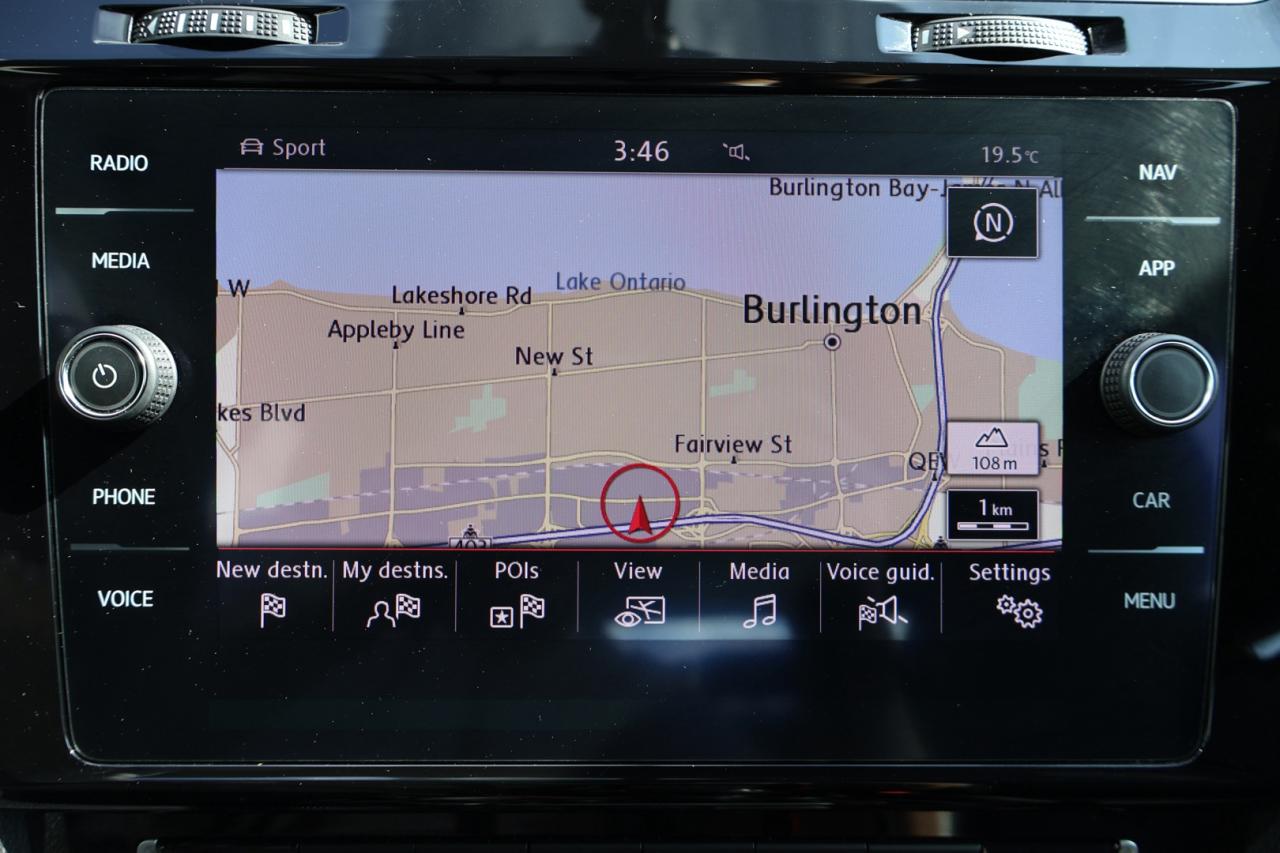 2019 Volkswagen Golf GTI S 6M CERTIFIED CAMERA BLUETOOTH NAV LEATHER HEATED SEATS SUNROOF CRUISE ALLOYS - Photo #24