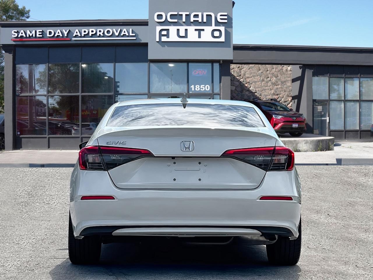 2022 Honda Civic EX Sedan CVT Photo4