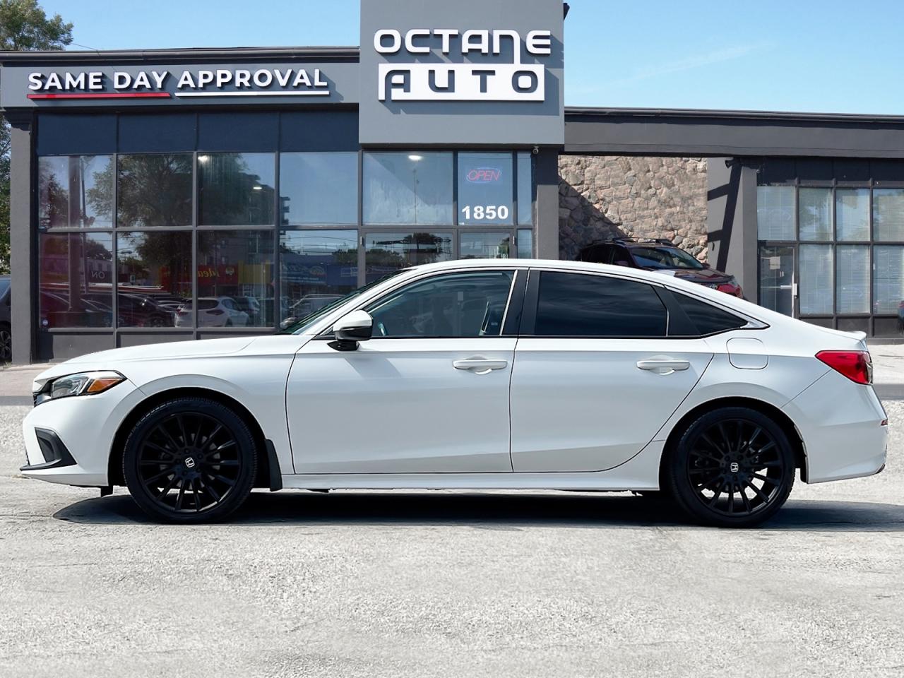 2022 Honda Civic EX Sedan CVT Photo2