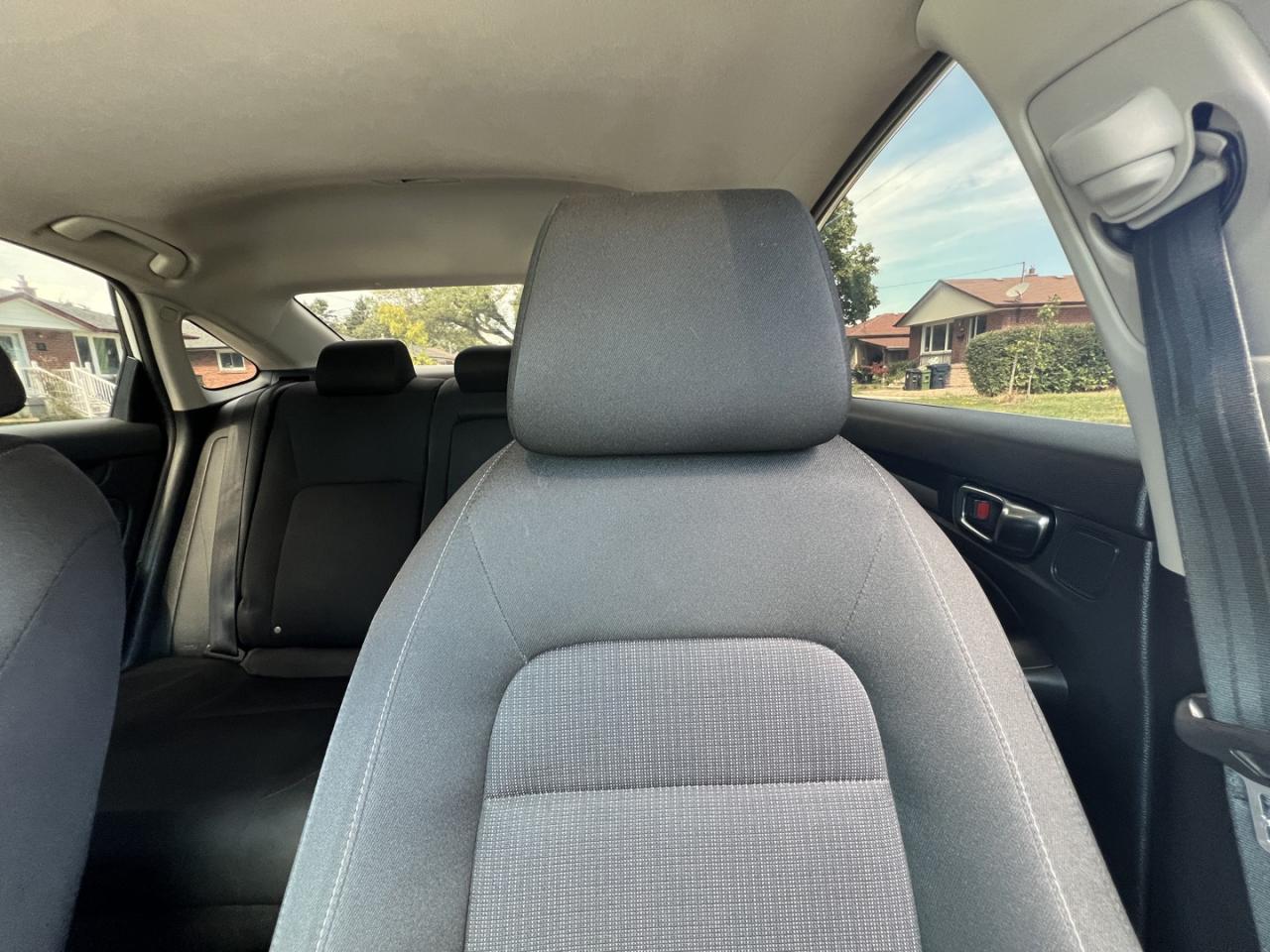 2022 Honda Civic EX Sedan CVT - Photo #10