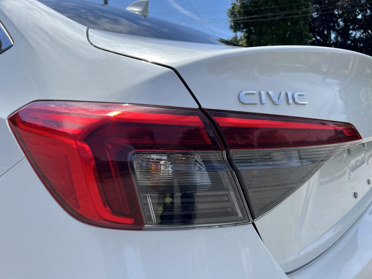 2022 Honda Civic EX Sedan CVT - Photo #16