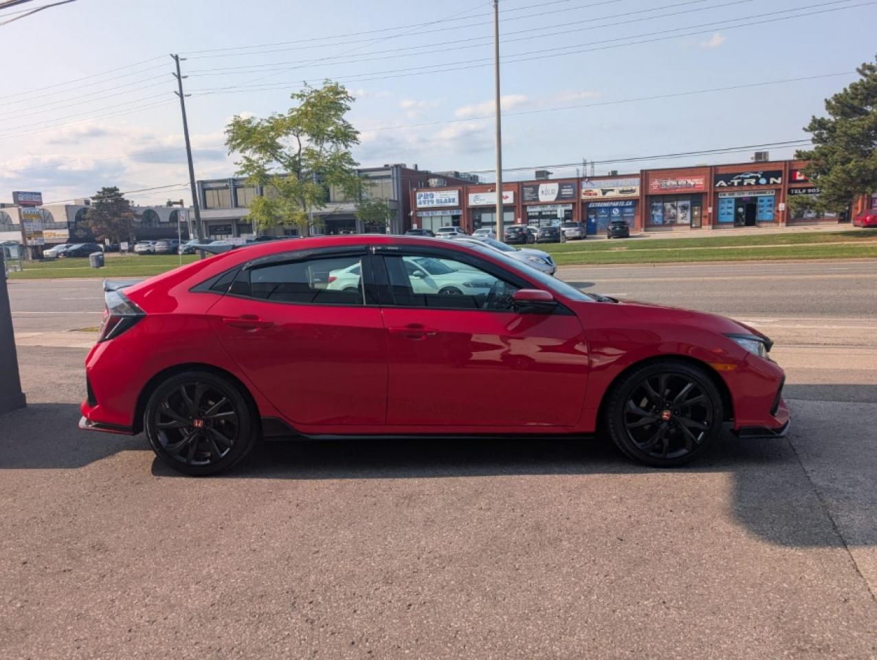 2018 Honda Civic Sport Touring - Photo #10