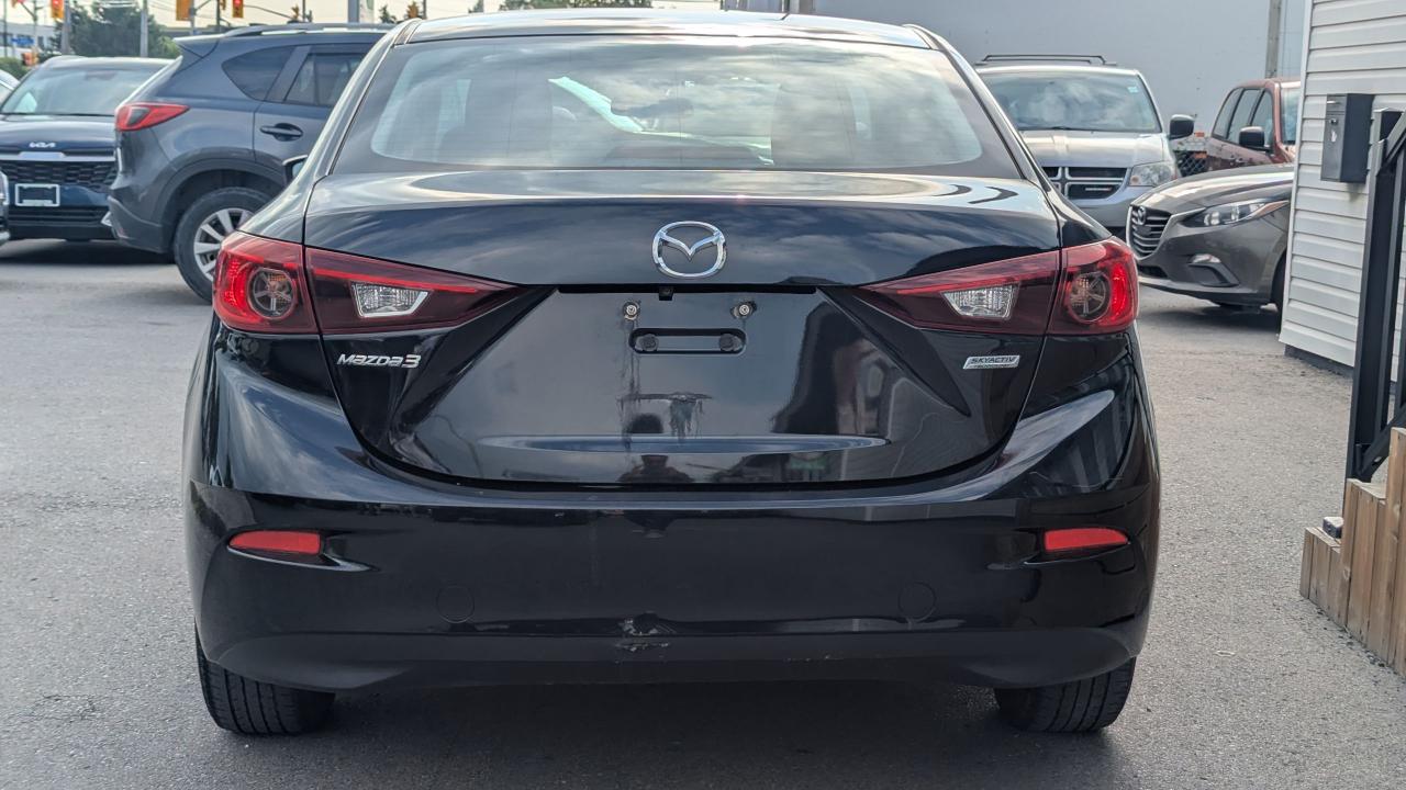 2017 Mazda MAZDA3 GX - Photo #4