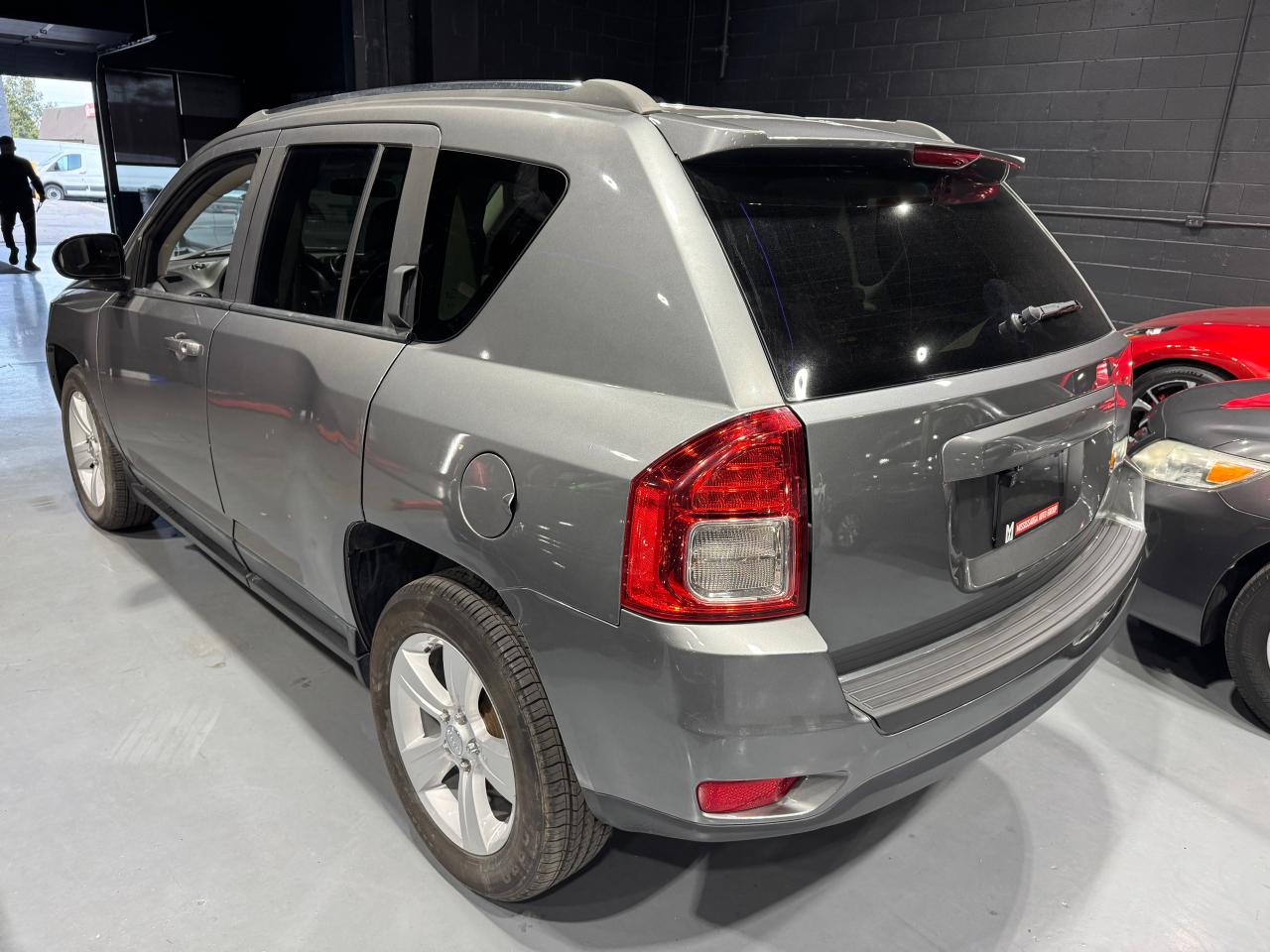 2011 Jeep Compass North Edition - Photo #7