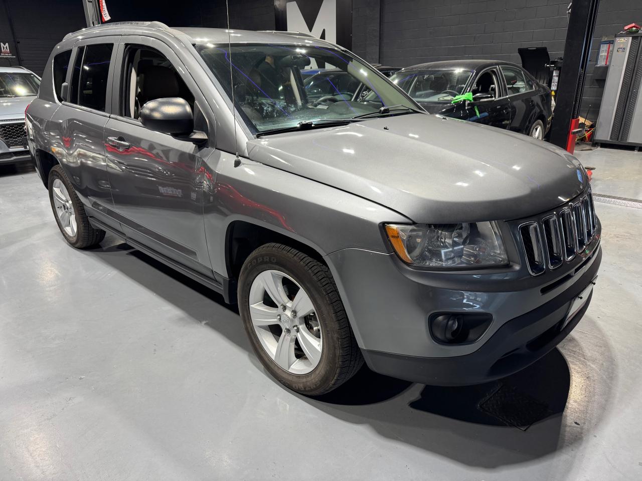 2011 Jeep Compass North Edition - Photo #3