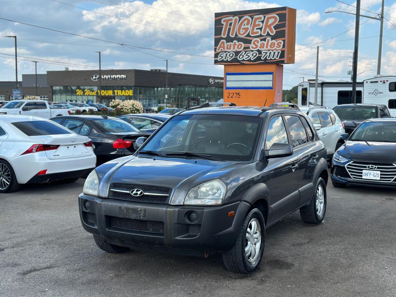 2007 Hyundai Tucson GL, ALLOYS, LEATHER, LOADED, AS IS SPECIAL - Photo #1
