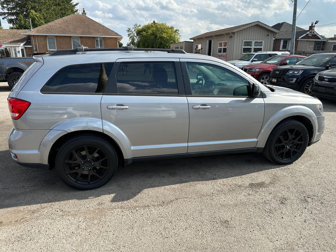 2015 Dodge Journey SXT, ALLOYS, 7 PASSENGER, BIG SCREEN, CERTIFIED - Photo #5