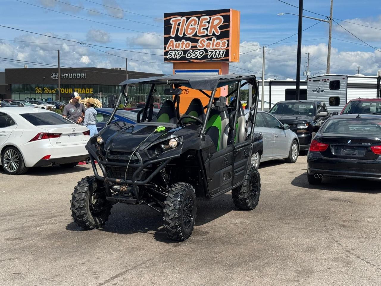 Used 2017 Kawasaki TERYX4 800 LE 4 PASSENGER, AUTO, ONLY 3000KM, LIGHT DAMAGE for sale in London, ON