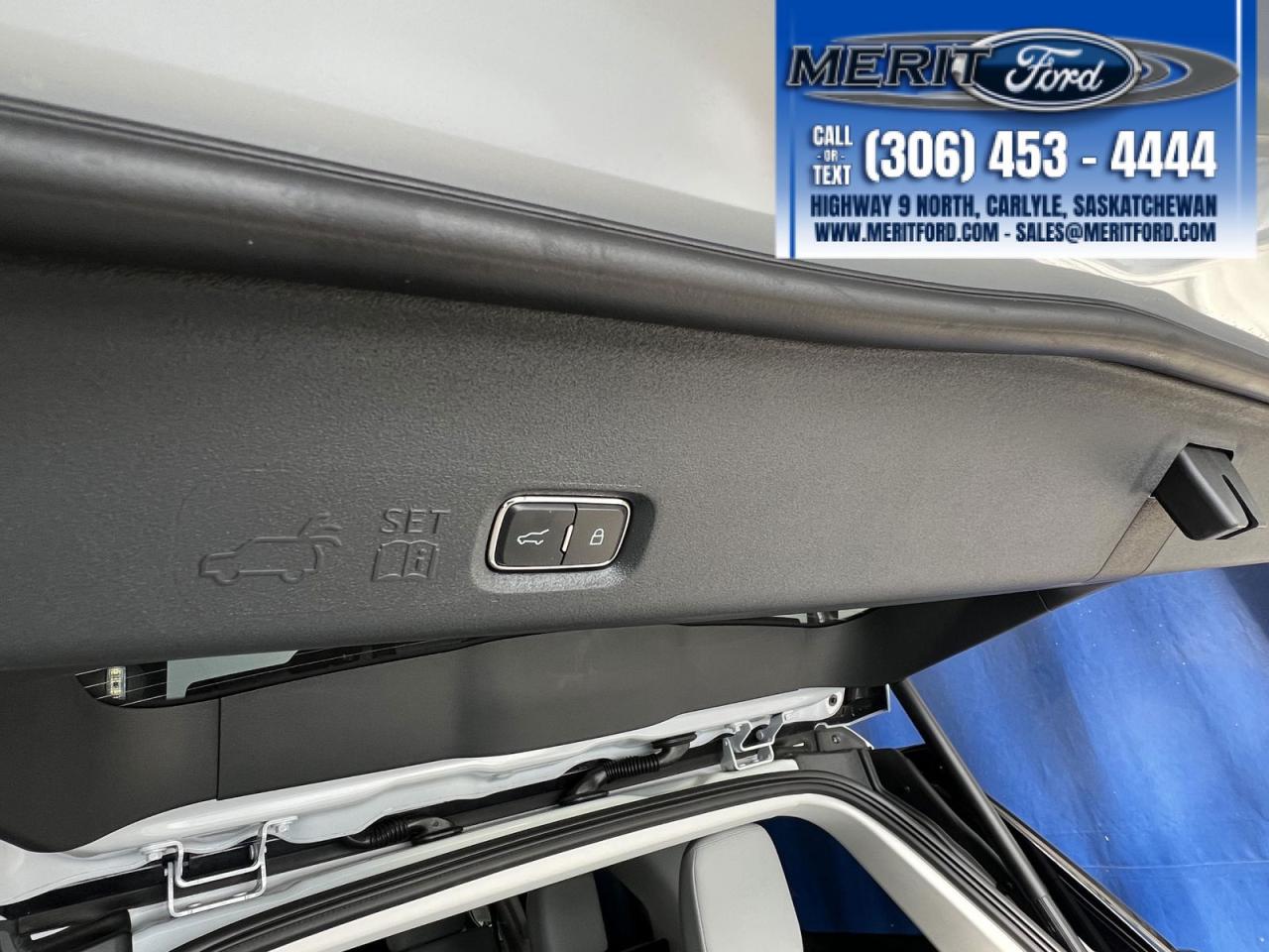 2025 Ford Expedition Active Photo5