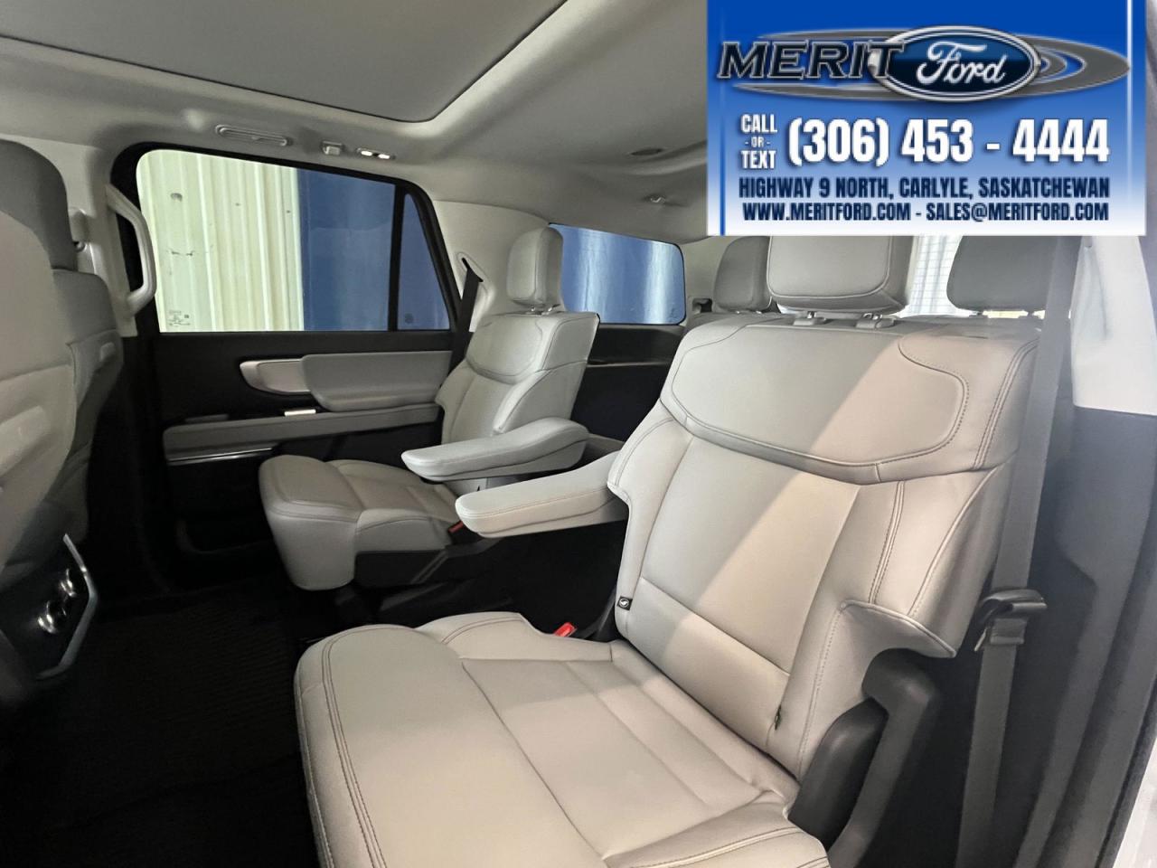 2025 Ford Expedition Active Photo5