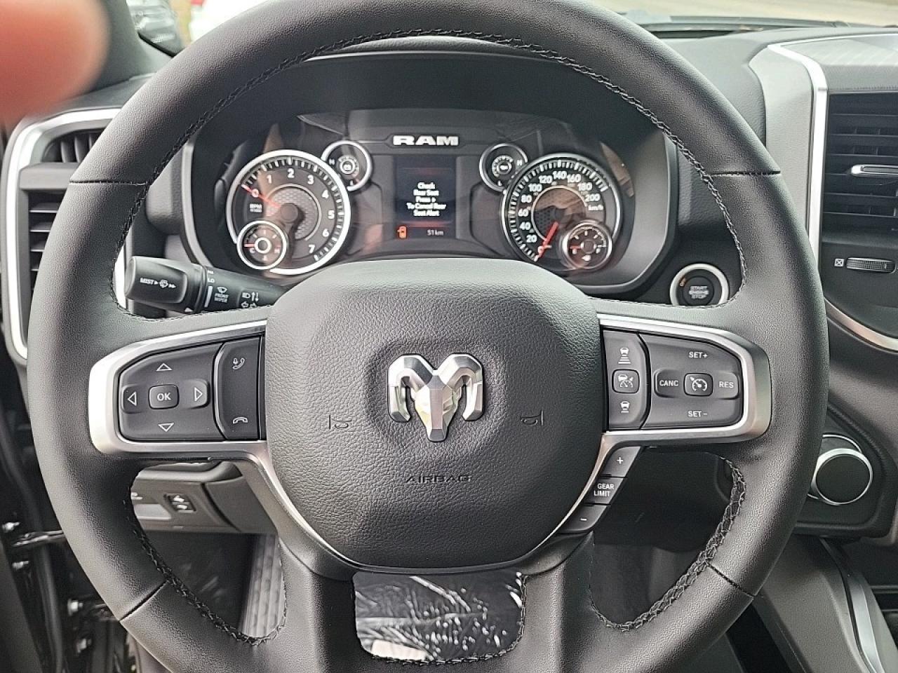 2025 RAM 1500 Big Horn Photo