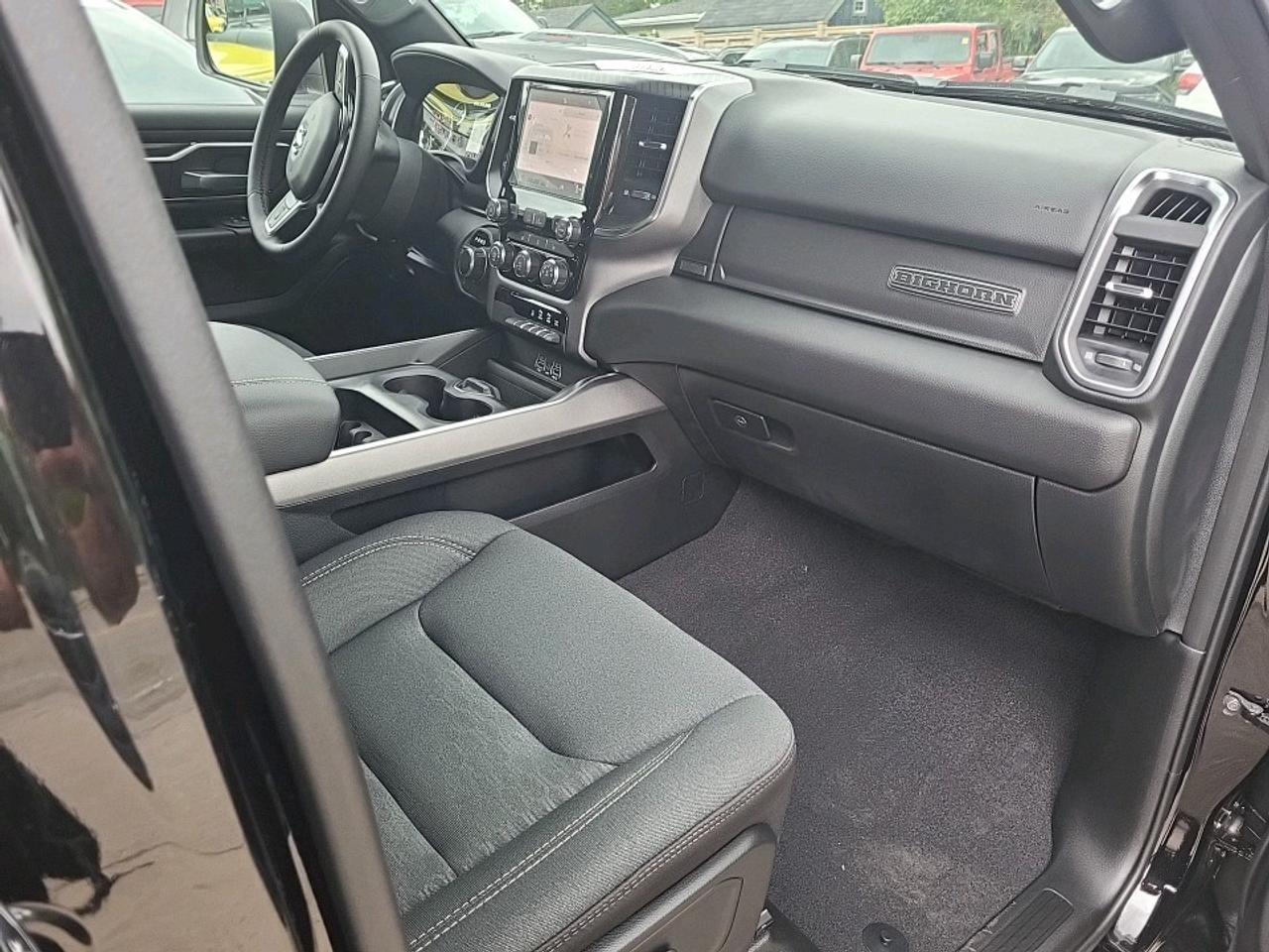 2025 RAM 1500 Big Horn Photo