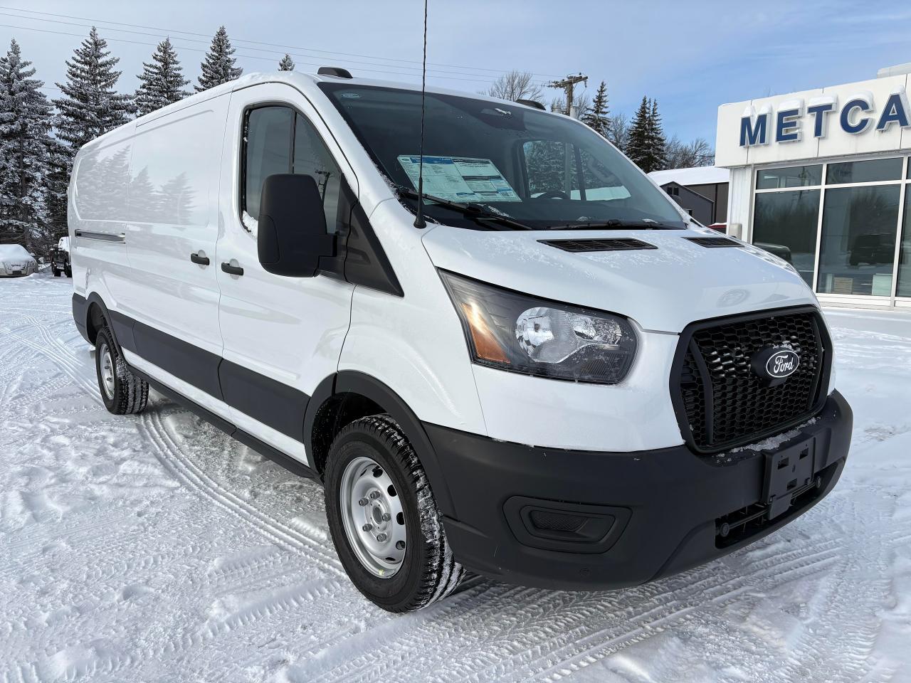 2026 Ford Transit Cargo Van BASE T-250 148 Low Rf 9070 GVWR RWD Photo3