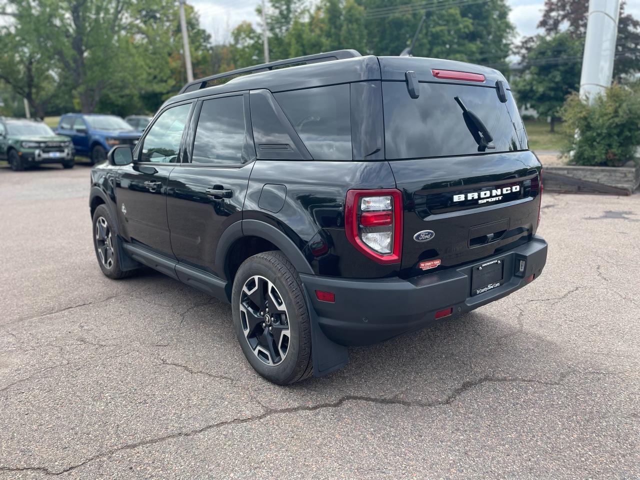 2021 Ford Bronco Sport Outer Banks Photo4