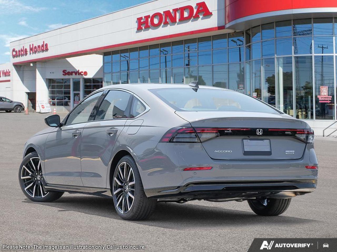 2025 Honda Accord Hybrid 4DR ECVT TOURING Photo4