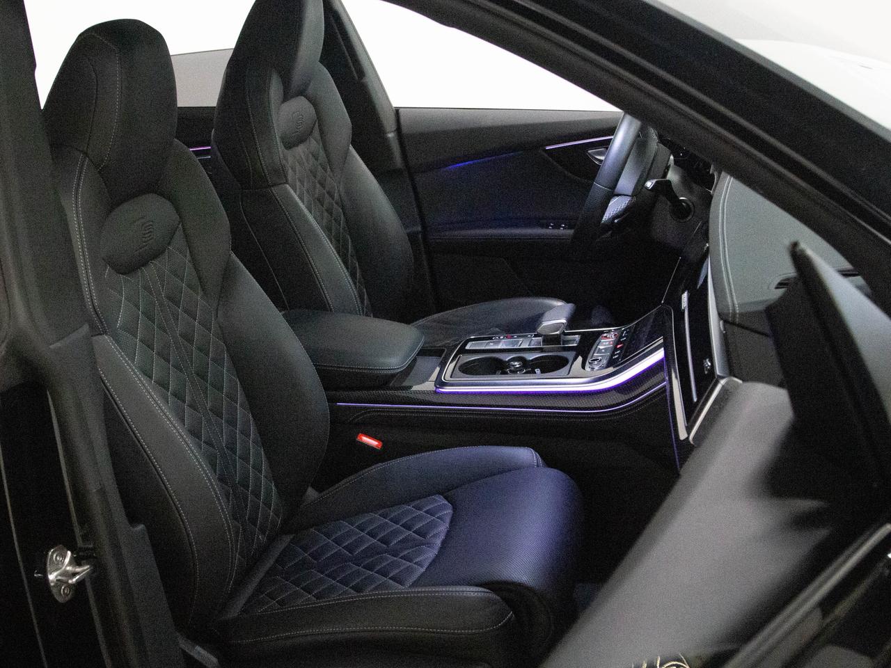 2023 Audi SQ8 DIAMOND STITCH | CARBON & BLACK OPTICS | 22"RIM Photo