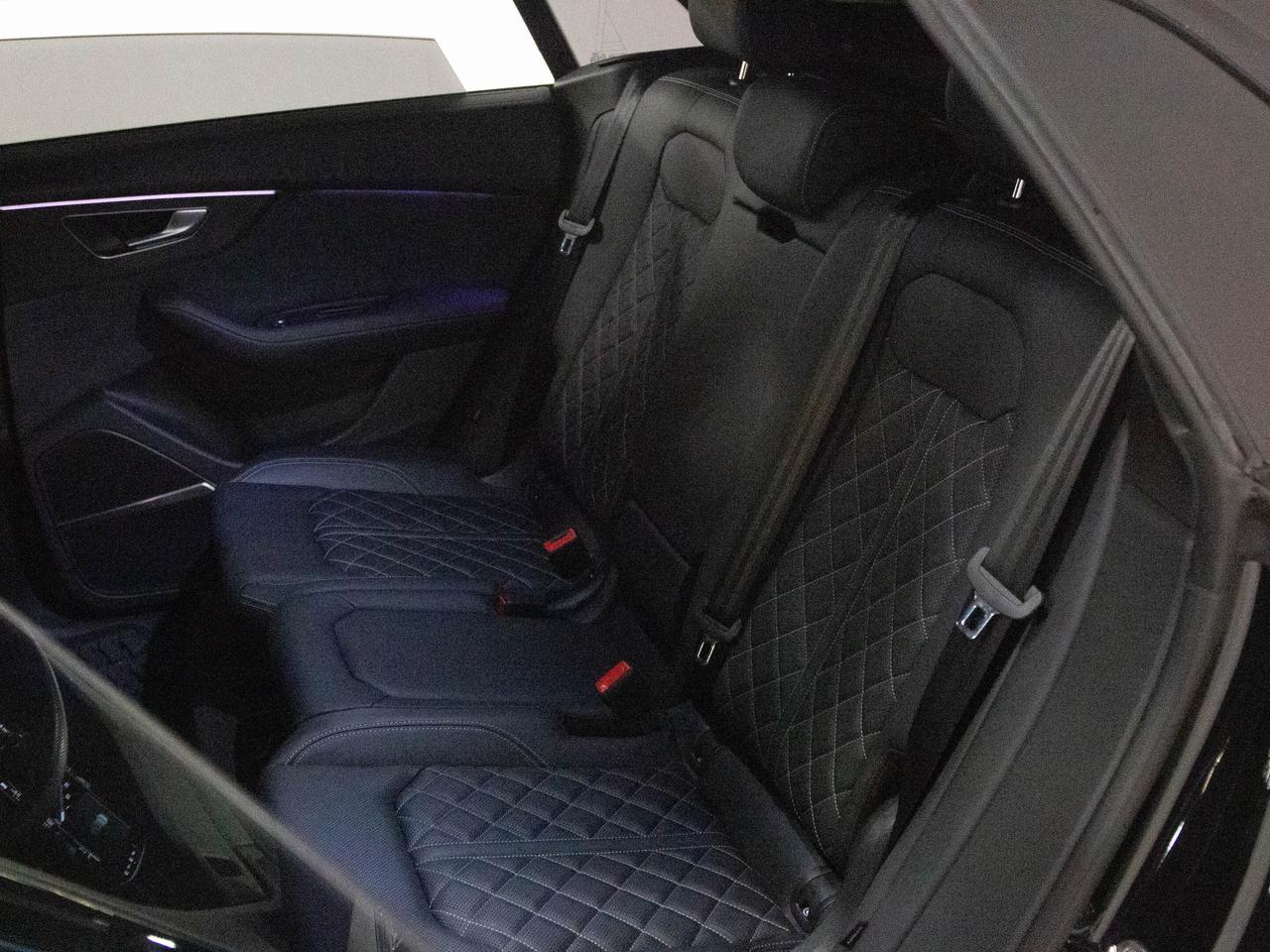 2023 Audi SQ8 DIAMOND STITCH | CARBON & BLACK OPTICS | 22"RIM Photo