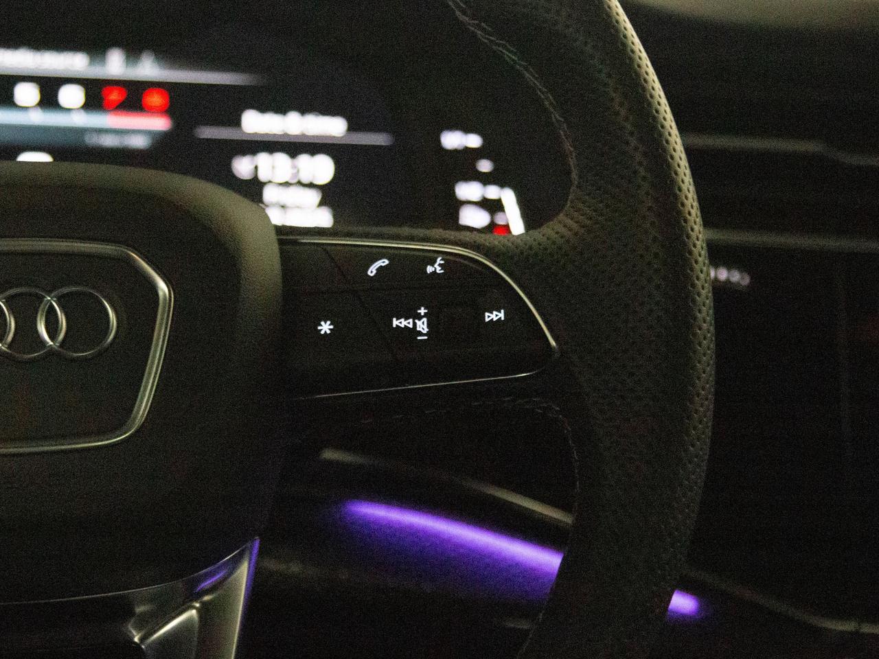 2023 Audi SQ8 DIAMOND STITCH | CARBON & BLACK OPTICS | 22"RIM Photo