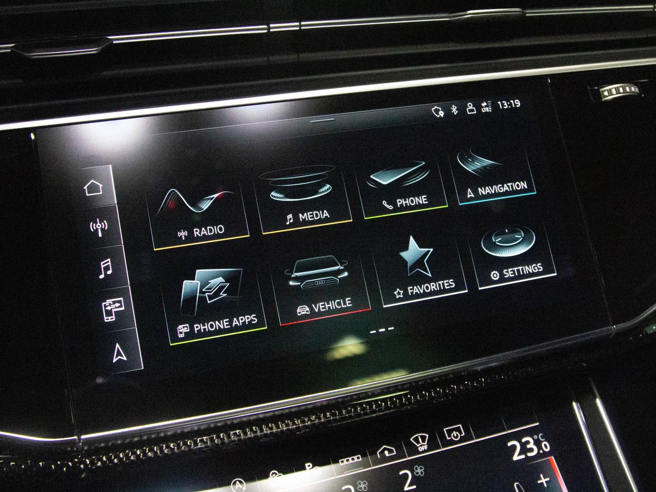 2023 Audi SQ8 DIAMOND STITCH | CARBON & BLACK OPTICS | 22"RIM Photo