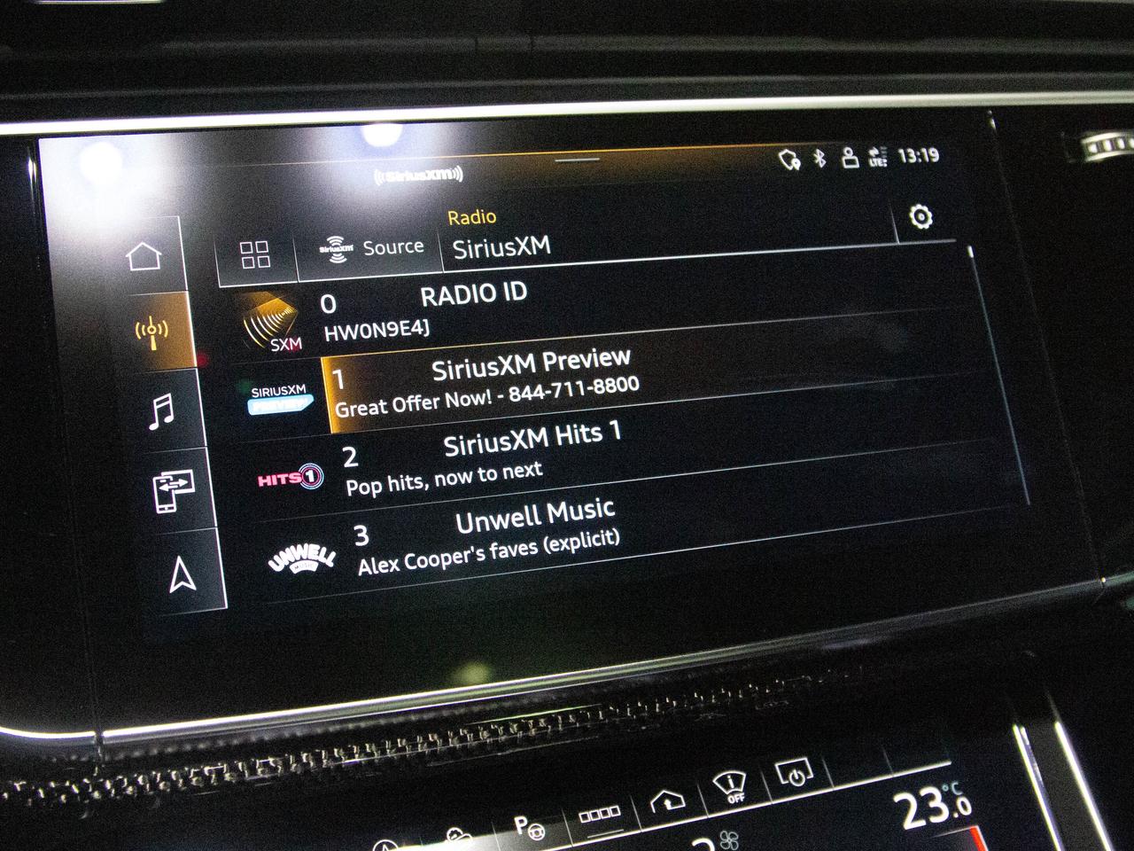 2023 Audi SQ8 DIAMOND STITCH | CARBON & BLACK OPTICS | 22"RIM Photo