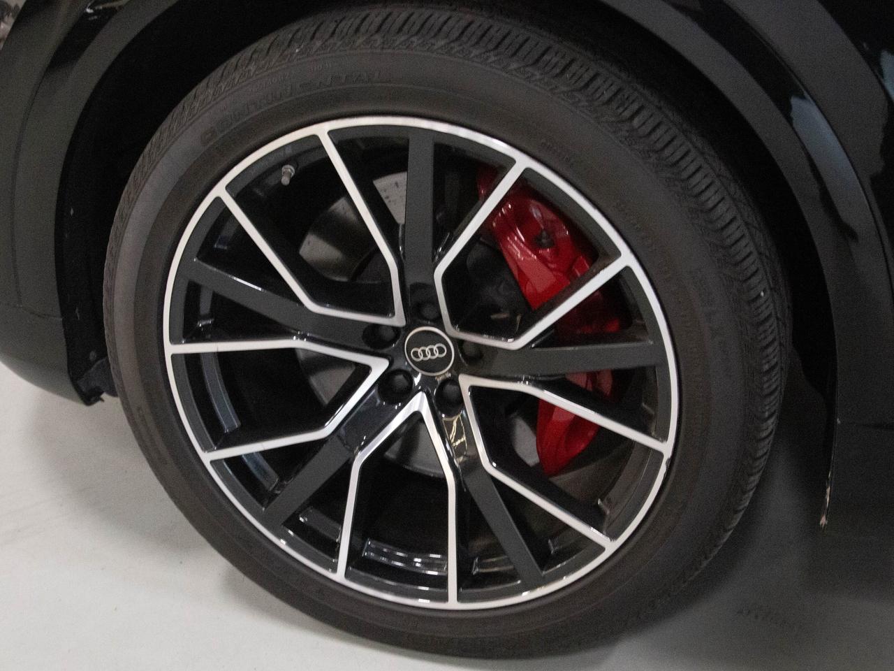 2023 Audi SQ8 DIAMOND STITCH | CARBON & BLACK OPTICS | 22"RIM Photo