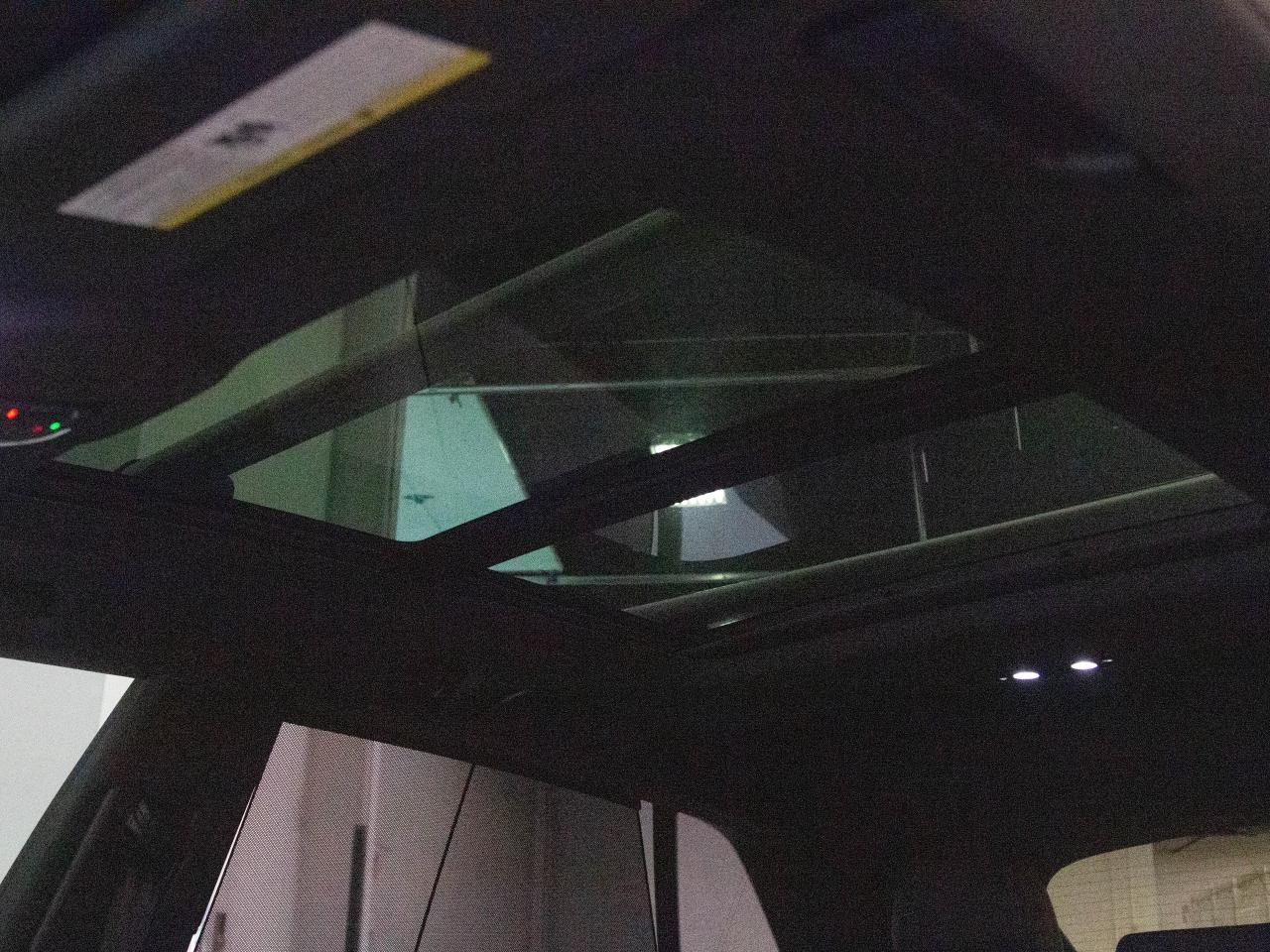 2023 Audi SQ8 DIAMOND STITCH | CARBON & BLACK OPTICS | 22"RIM Photo