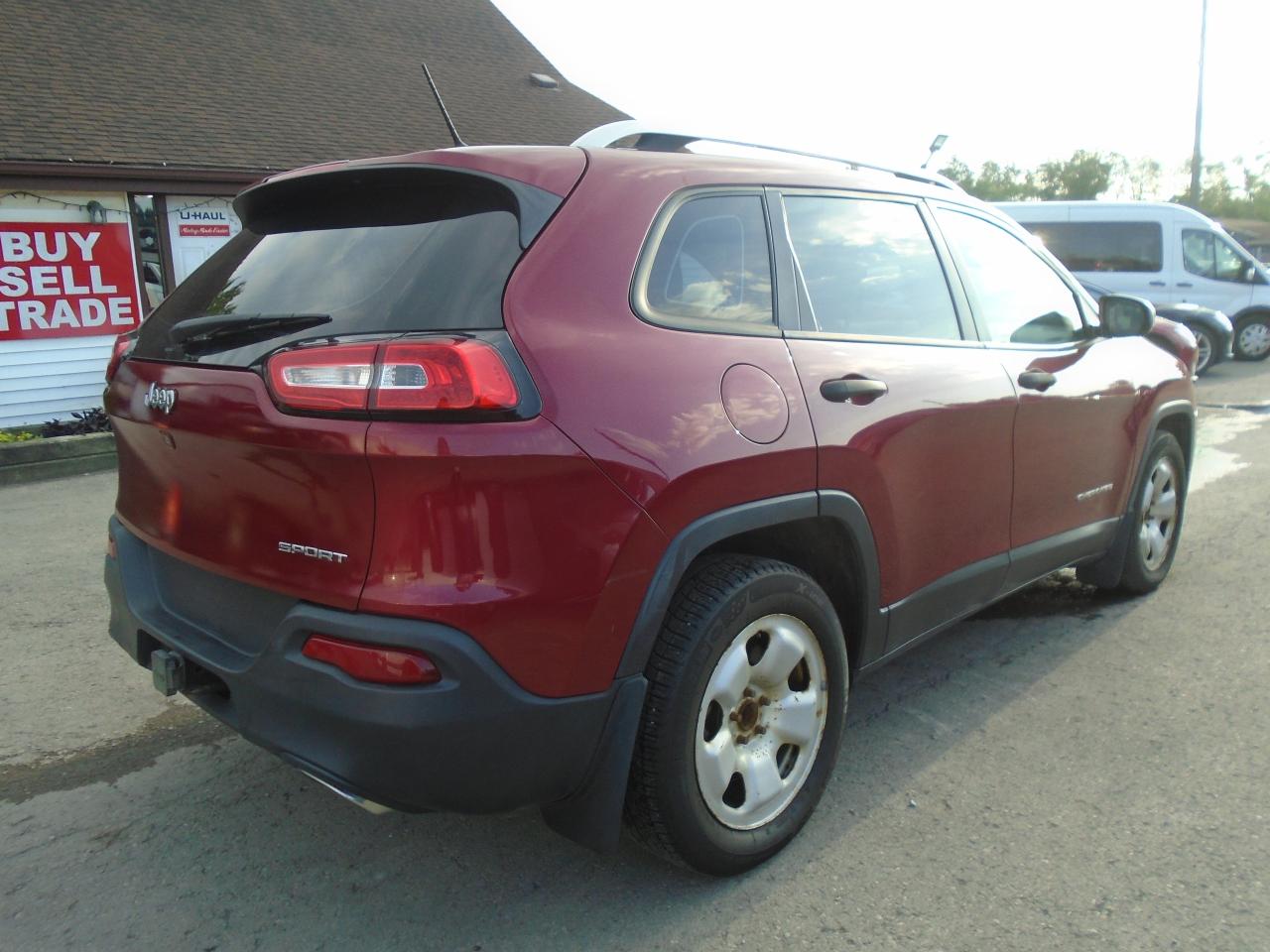 2016 Jeep Cherokee FWD 4DR SPORT - Photo #6