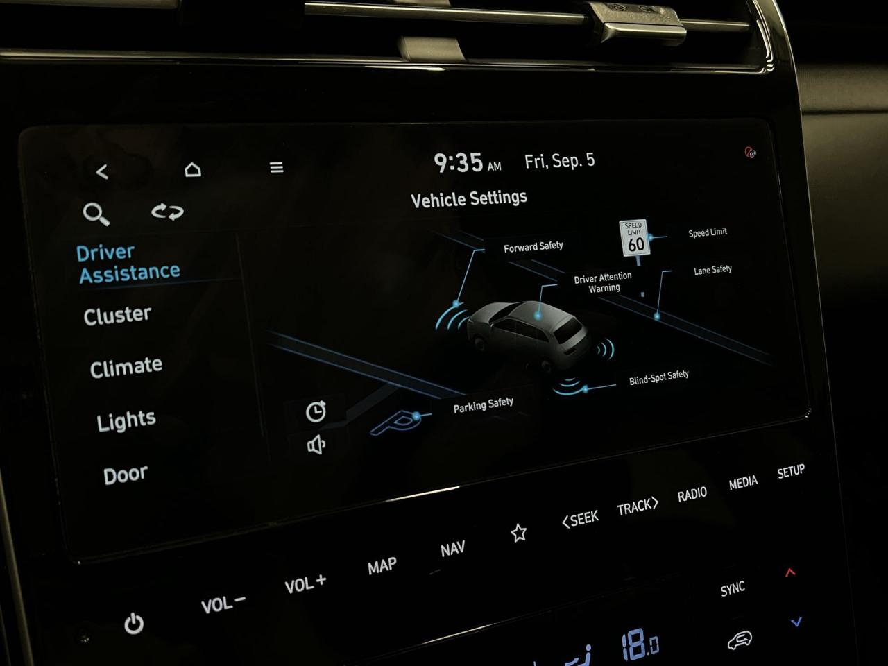 2023 Hyundai Tucson TREND AWD | HTD LEATHER | PANO ROOF | REMOTE START Photo