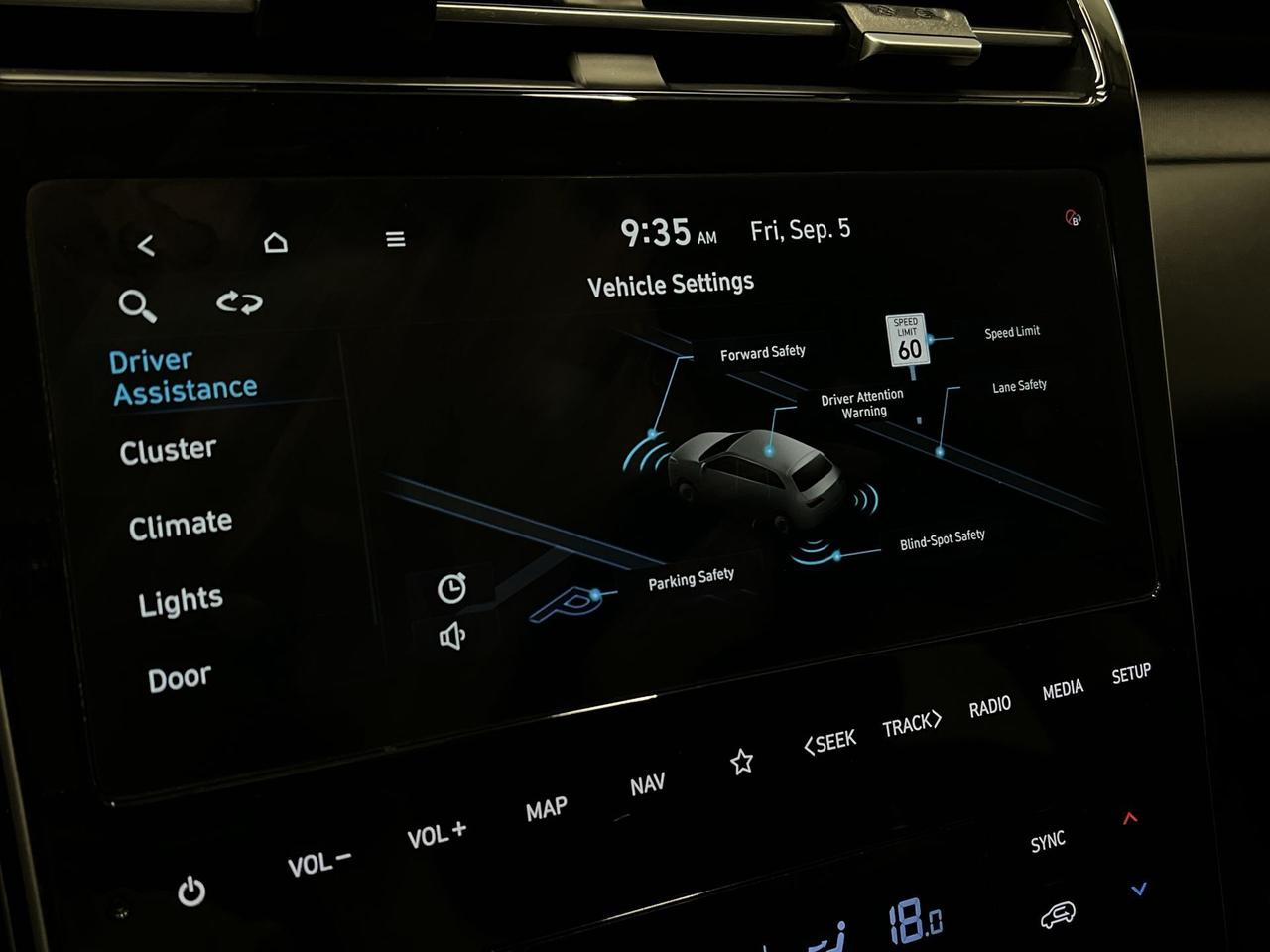 2023 Hyundai Tucson TREND AWD | HTD LEATHER | PANO ROOF | REMOTE START Photo