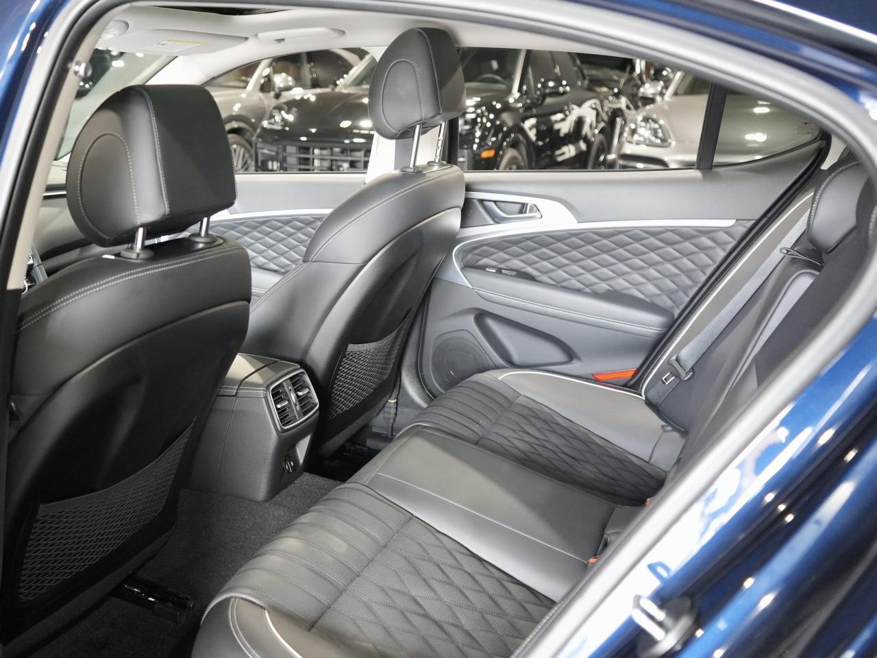 2021 Genesis G70 3.3T Prestige/ROOF/HUD/360 CAM/DRIVER ASSIST/NAV Photo