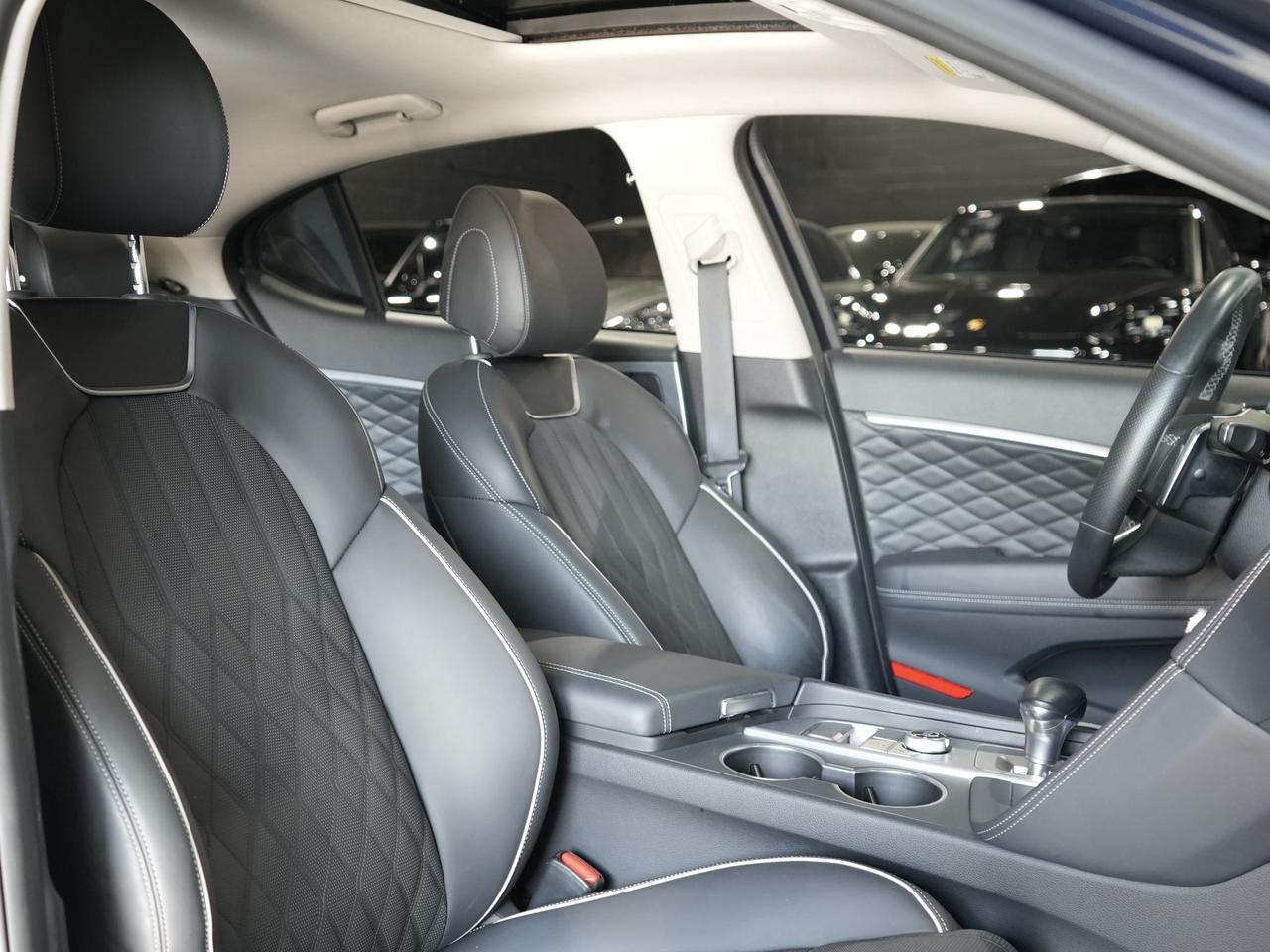 2021 Genesis G70 3.3T Prestige/ROOF/HUD/360 CAM/DRIVER ASSIST/NAV Photo