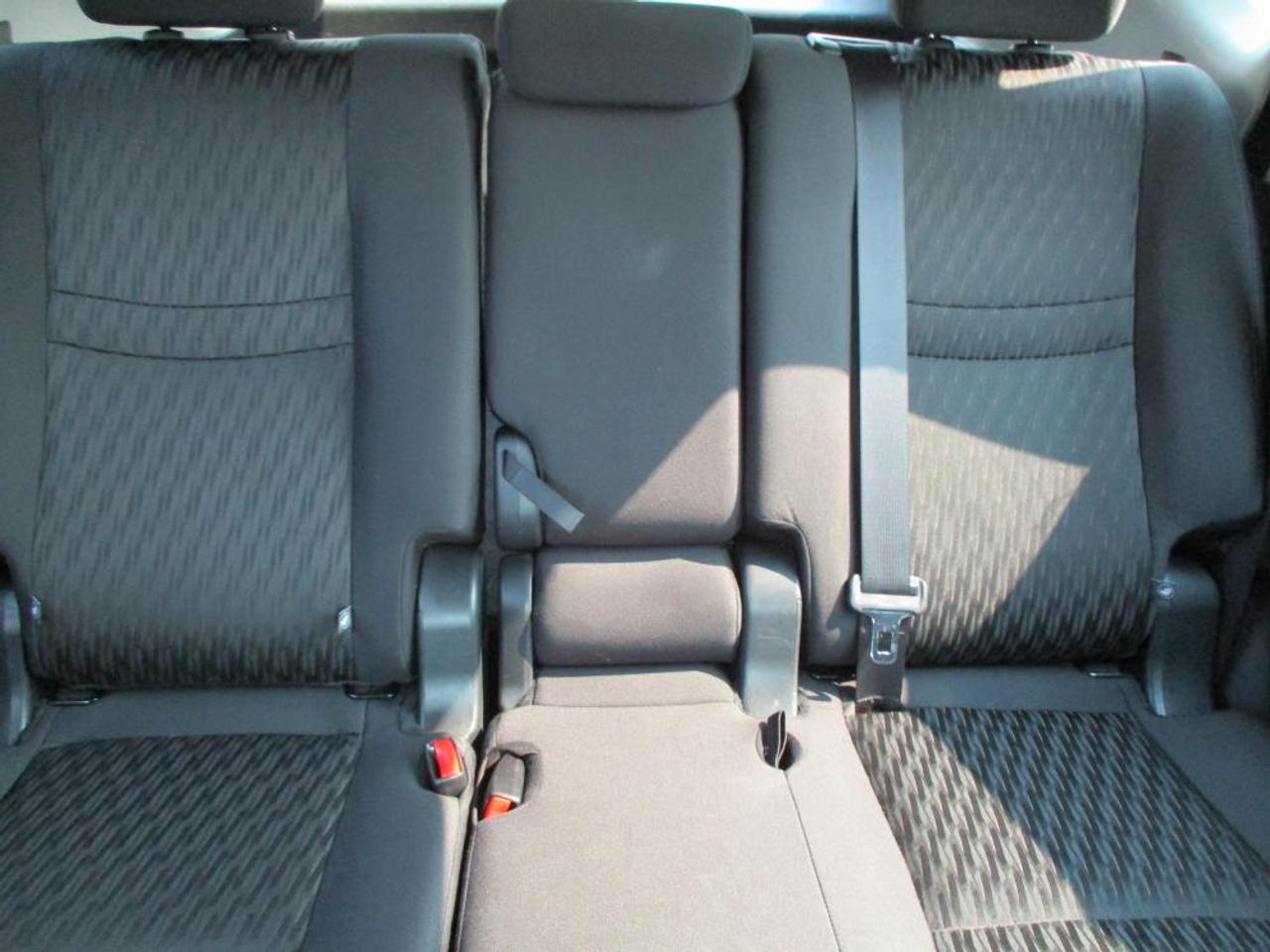 2020 Nissan Rogue S AWD - Photo #14