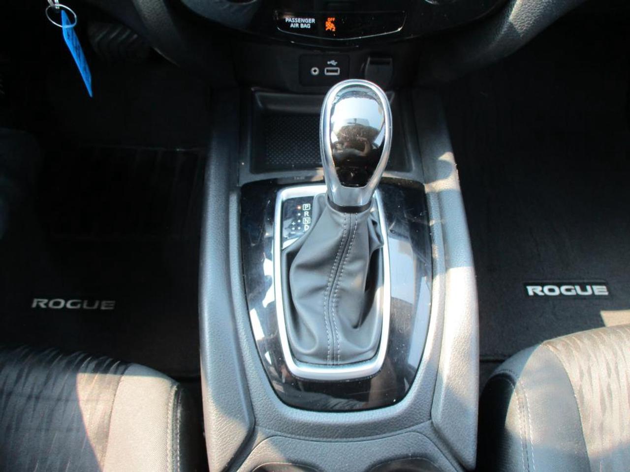 2020 Nissan Rogue S AWD - Photo #20