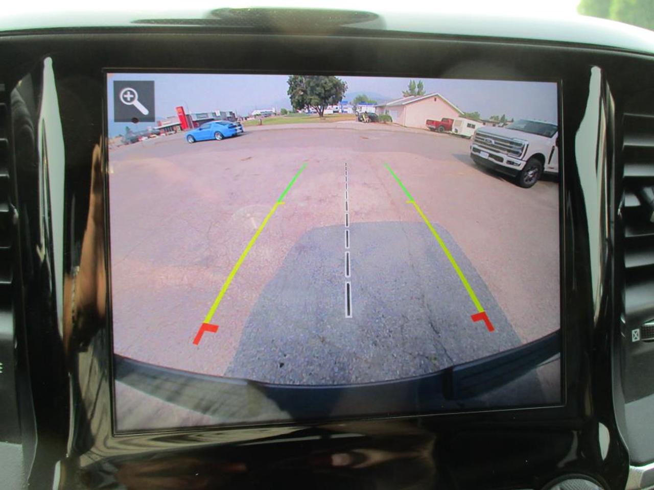 2020 RAM 1500 LARAMIE CREW CAB 4X4 - Photo #17