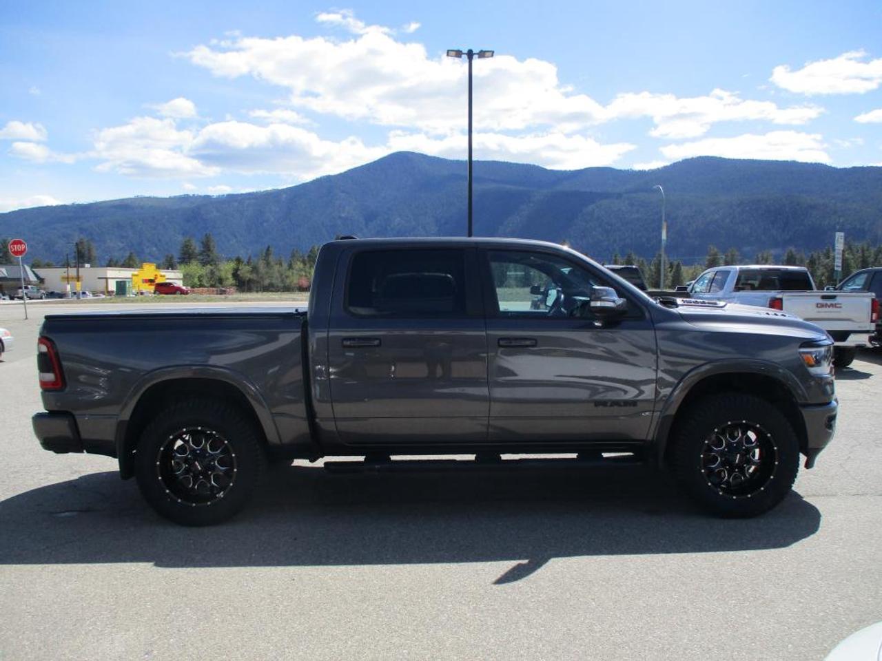 2020 RAM 1500 LARAMIE CREW CAB 4X4 Photo