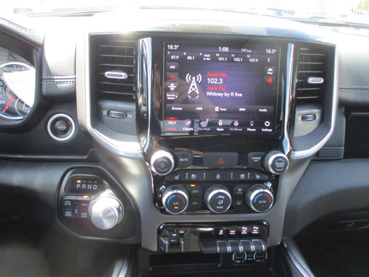 2020 RAM 1500 LARAMIE CREW CAB 4X4 - Photo #20