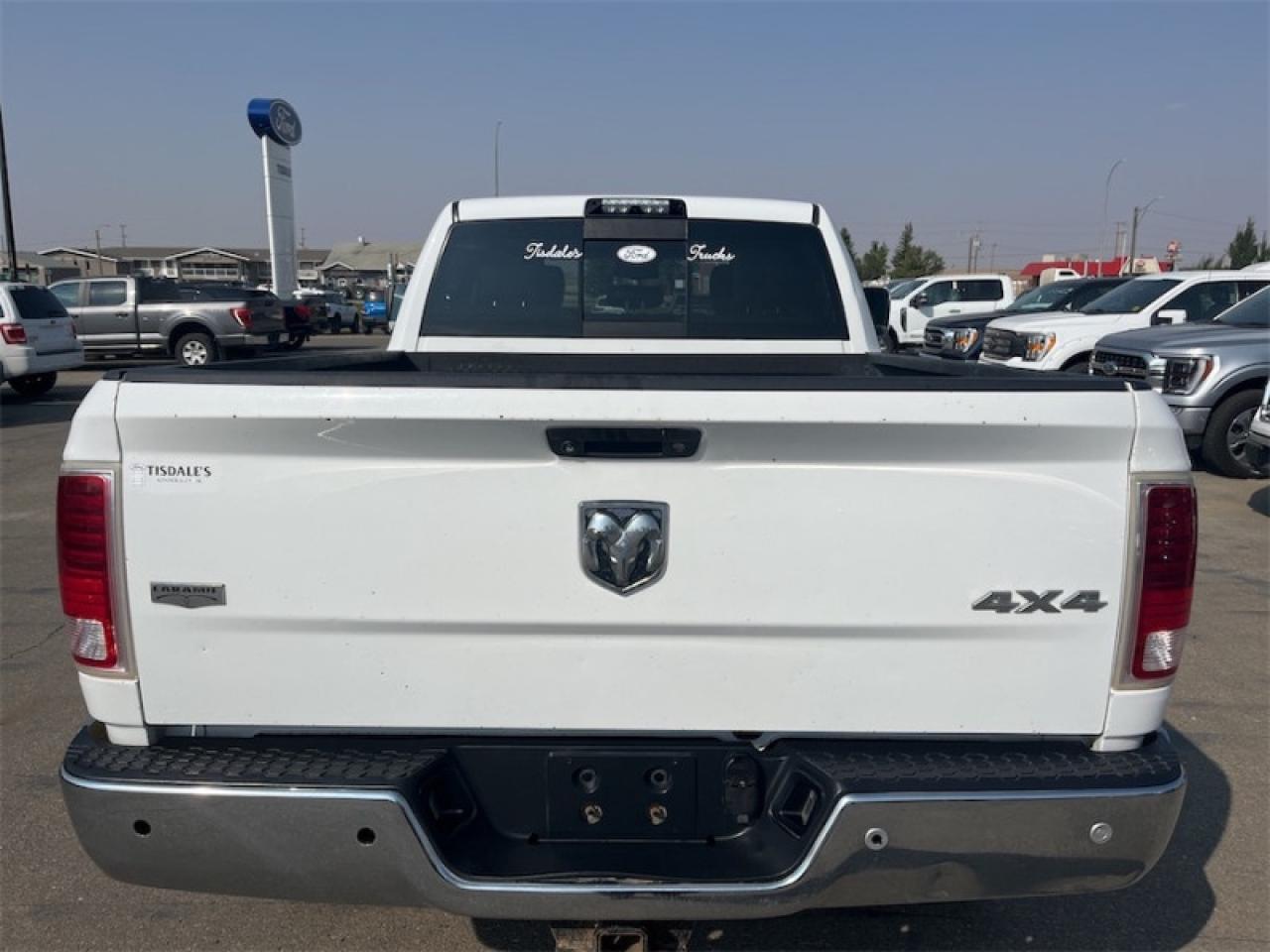 2018 RAM 3500 Laramie  - Leather Seats -  Bluetooth Photo5