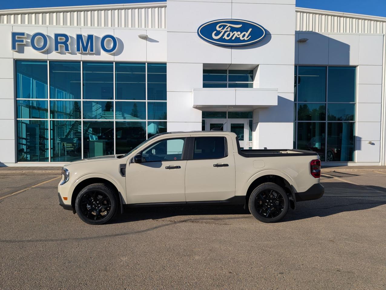 2025 Ford Maverick XLT Photo0