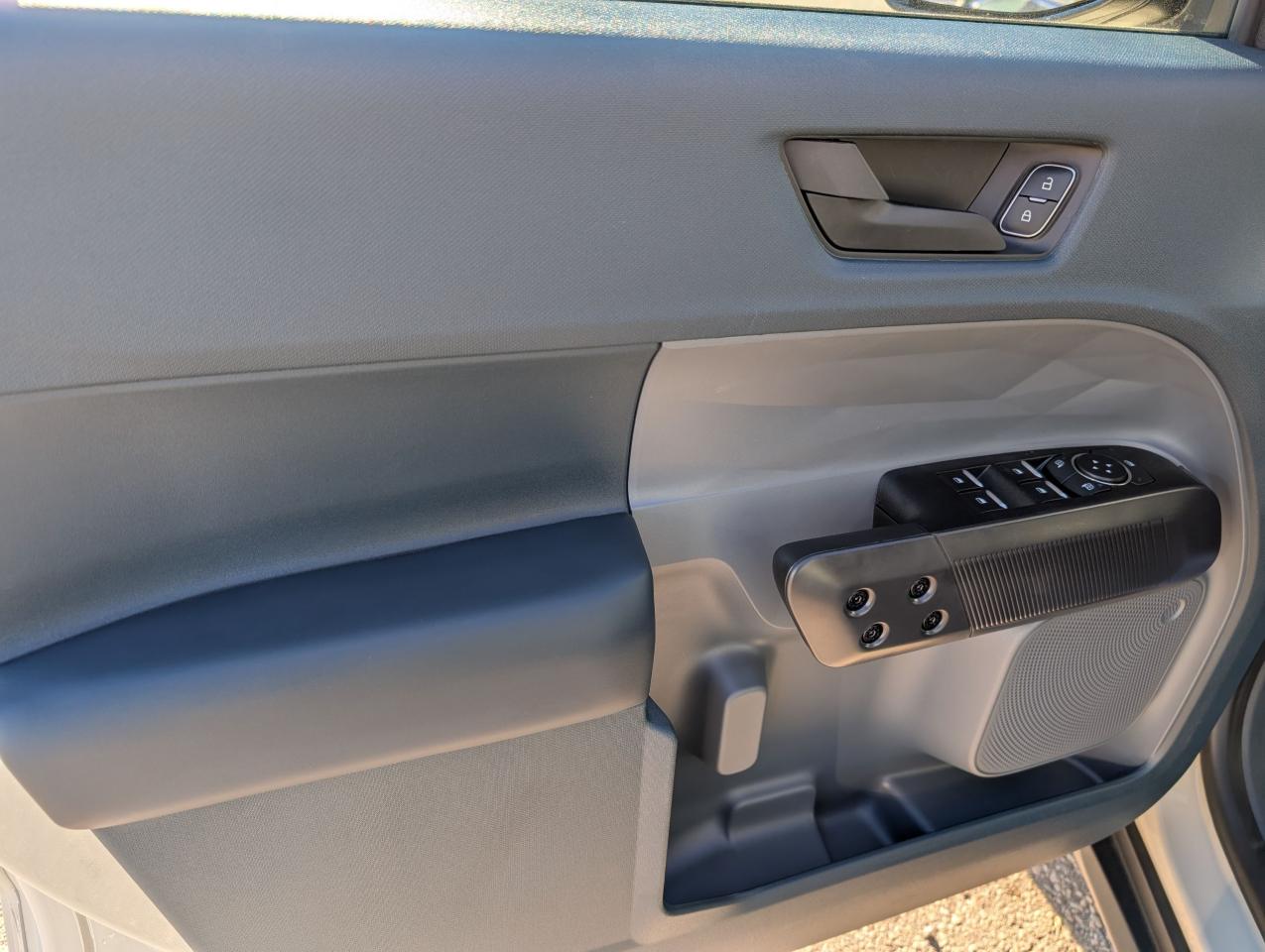 2025 Ford Maverick XLT Photo5