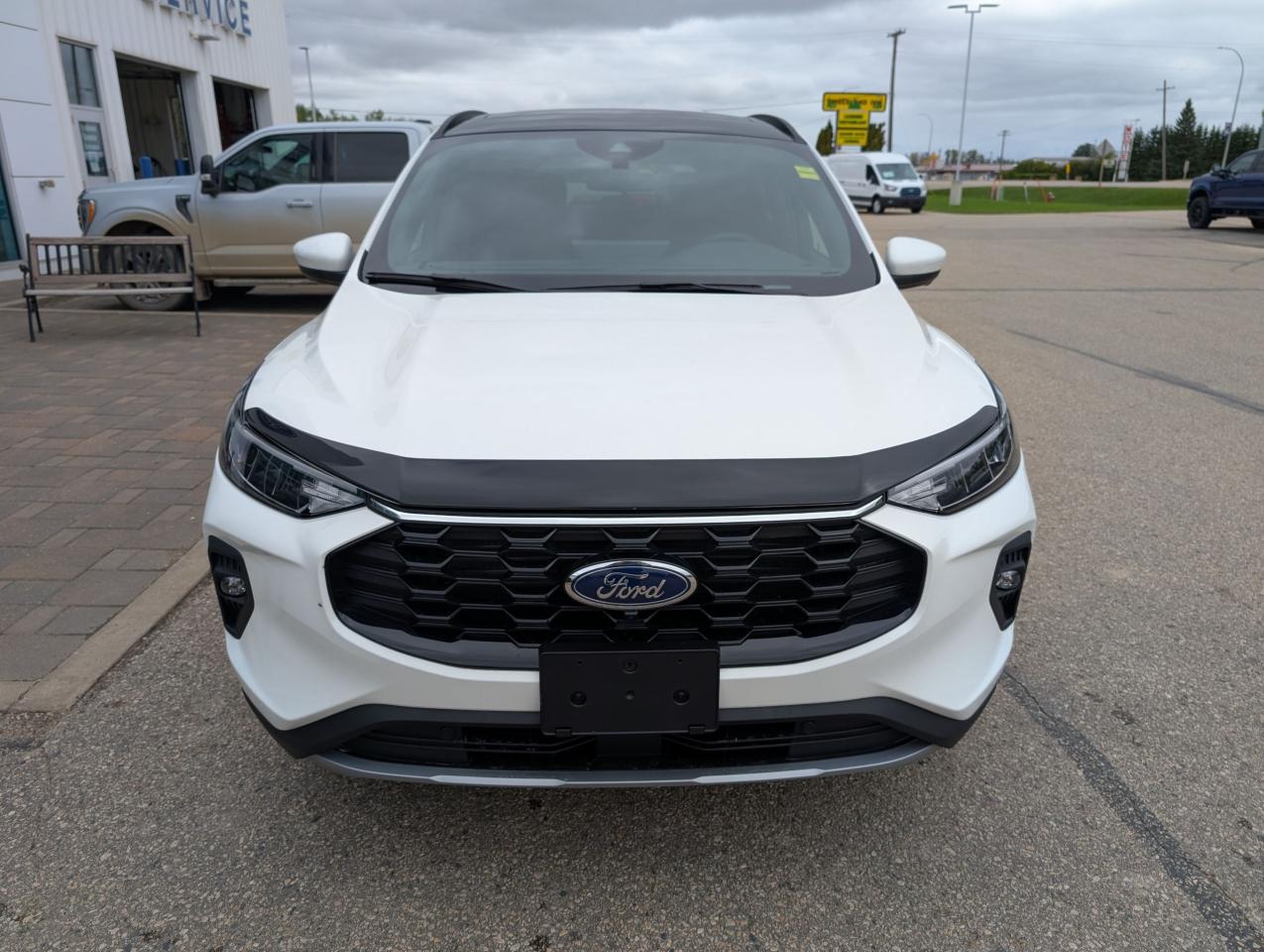 2025 Ford Escape ST-Line Select Photo