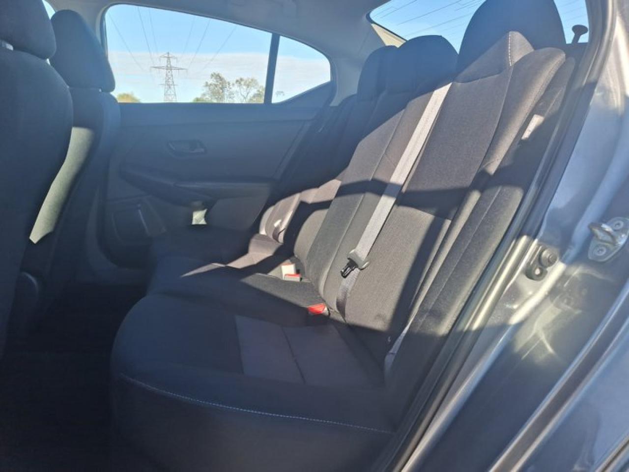 2024 Nissan Sentra SV | Heated Seats | CarPlay + Android | Rear Camera | Alloy Wheels and More ! Photo