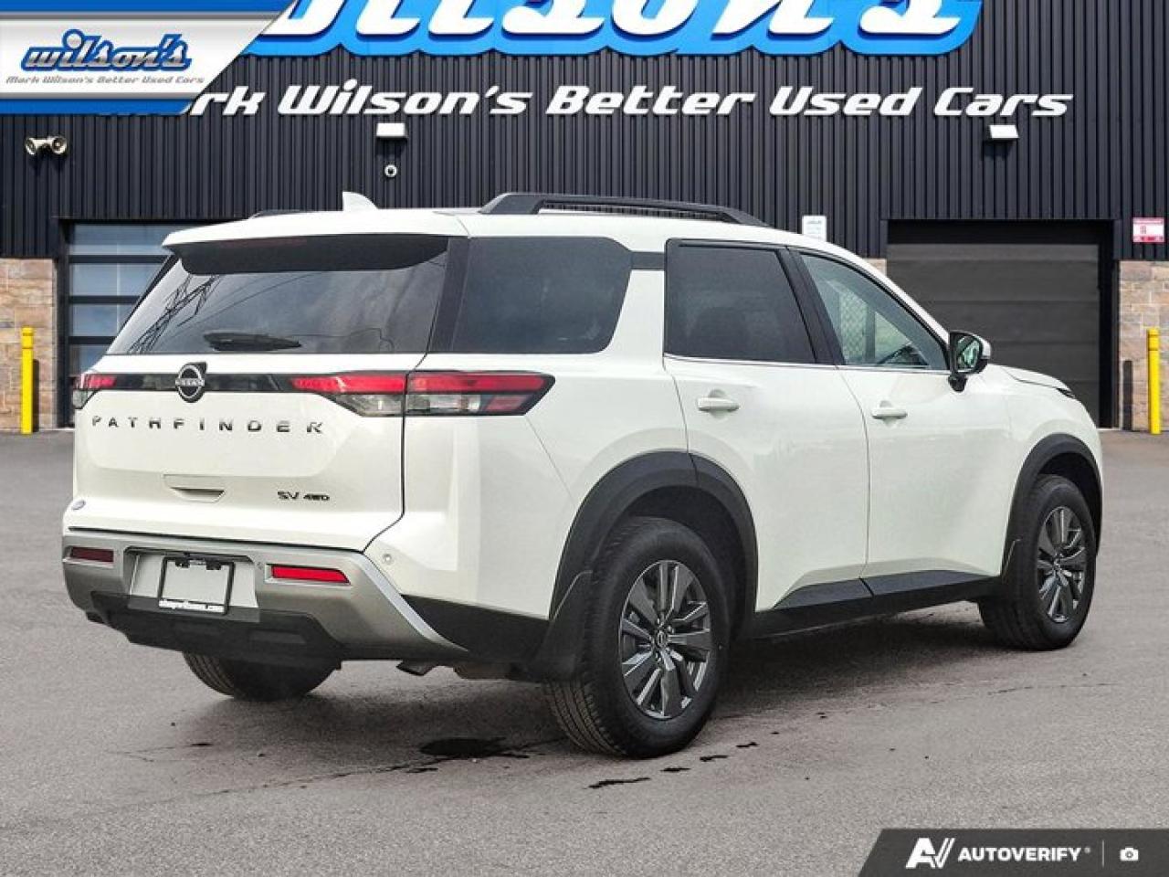 2024 Nissan Pathfinder SV 4X4 | Pano Roof | Heated Seats | Remote Start | Power Liftgate | CarPlay + Android | and More ! Photo4