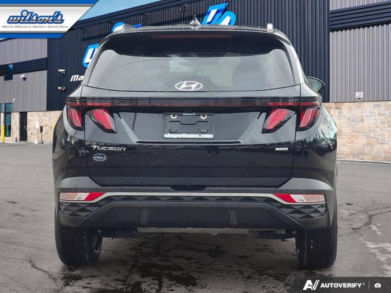 2024 Hyundai Tucson Preferred AWD | Navi | Heated Seats + Steering | Keyless Entry | Remote Start | and More ! Photo3