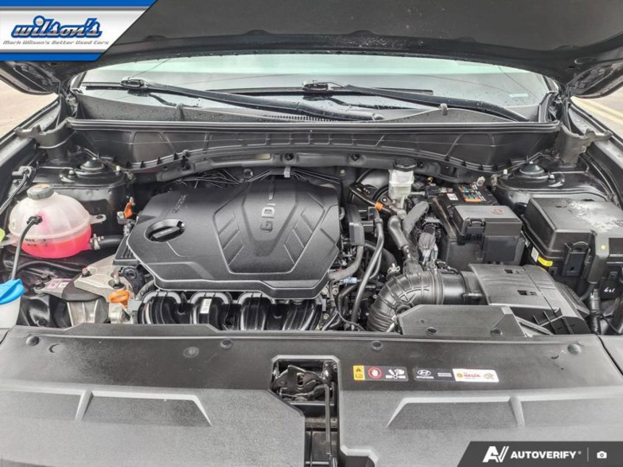 2024 Hyundai Tucson Preferred AWD | Navi | Heated Seats + Steering | Keyless Entry | Remote Start | and More ! Photo