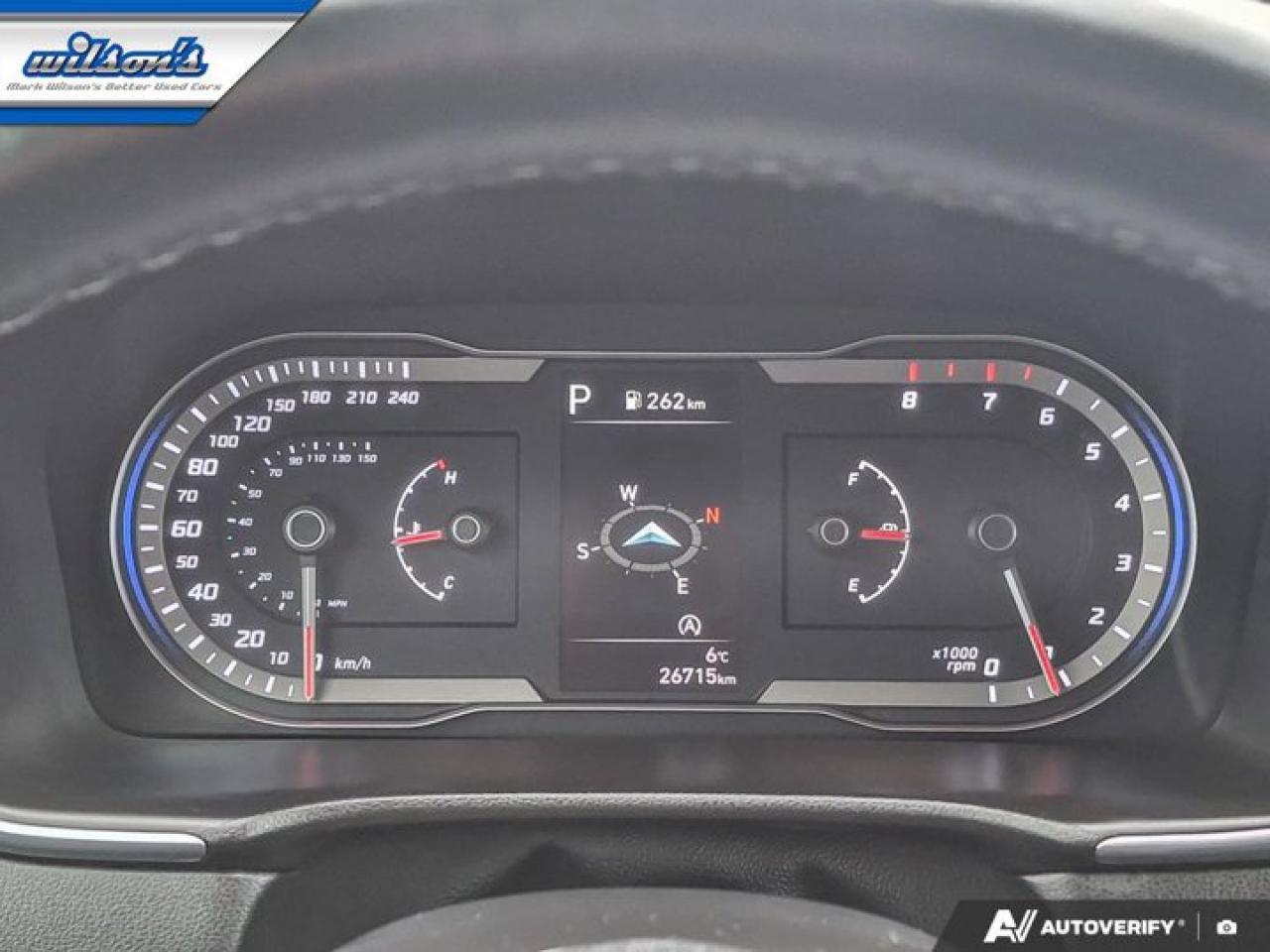 2024 Hyundai Tucson Preferred AWD | Navi | Heated Seats + Steering | Keyless Entry | Remote Start | and More ! Photo