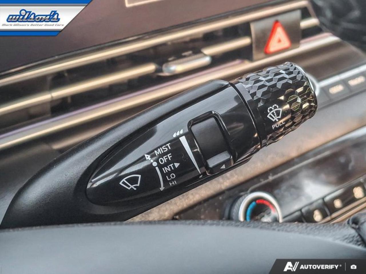 2025 Hyundai Elantra Luxury | Leather | Sunroof | Nav | Adaptive Cruise | CarPlay | Android Auto | and More ! Photo