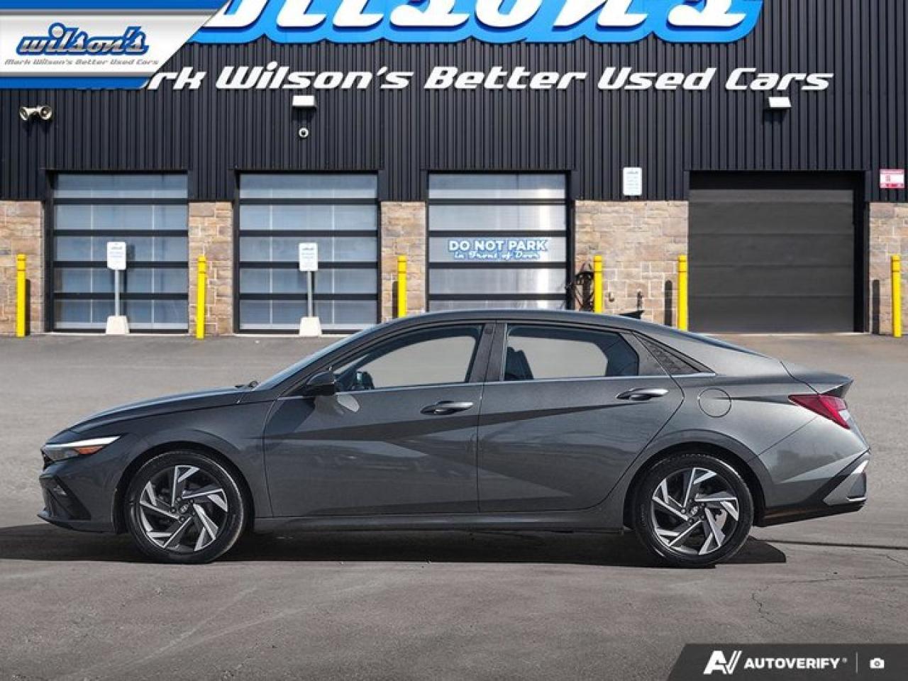 2025 Hyundai Elantra Luxury | Leather | Sunroof | Nav | Adaptive Cruise | CarPlay | Android Auto | and More ! Photo